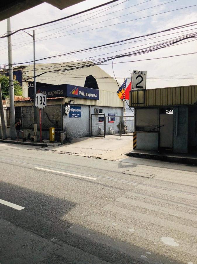 The Mansion - 2 Pax Solo Budget Room Near Airport Terminal マニラ市 エクステリア 写真